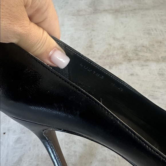 Elegant Black Heels by Stuart Weitzman size 7.5 - Picture 4 of 9